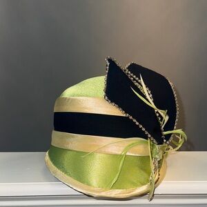 Midnight Velvet Green and Black Hat with Cream Accents